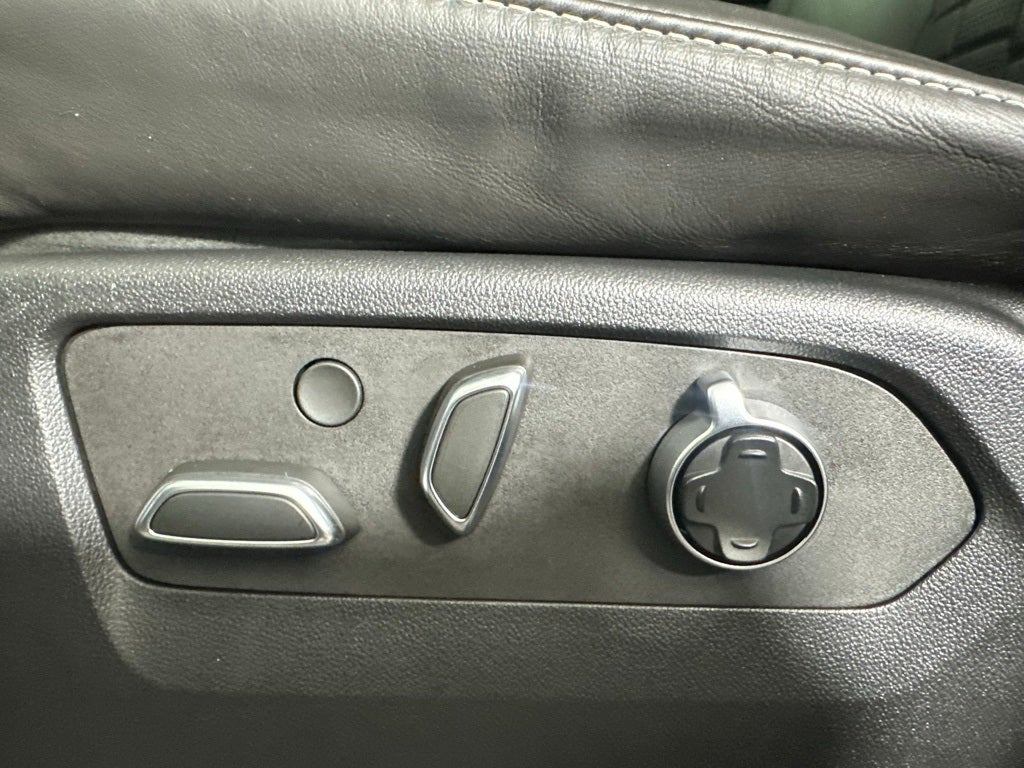 2023 Cadillac Escalade ESV Sport Platinum