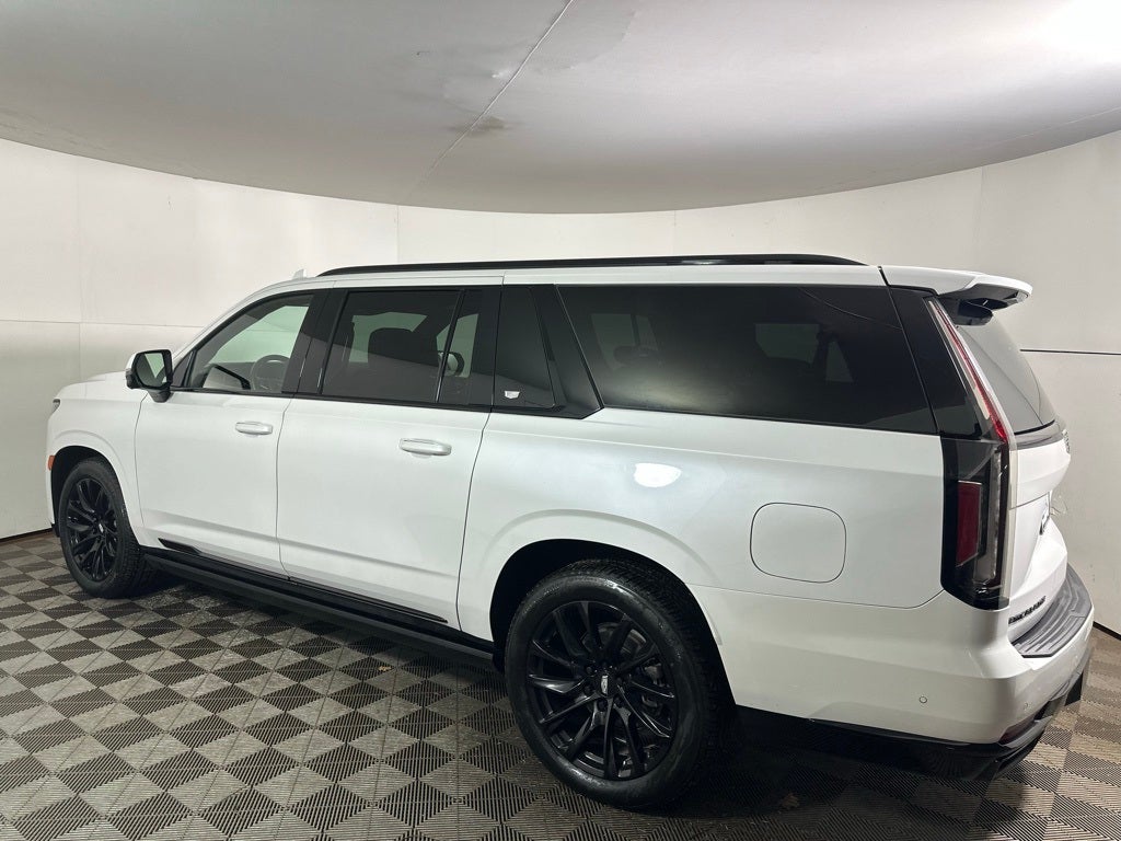2023 Cadillac Escalade ESV Sport Platinum