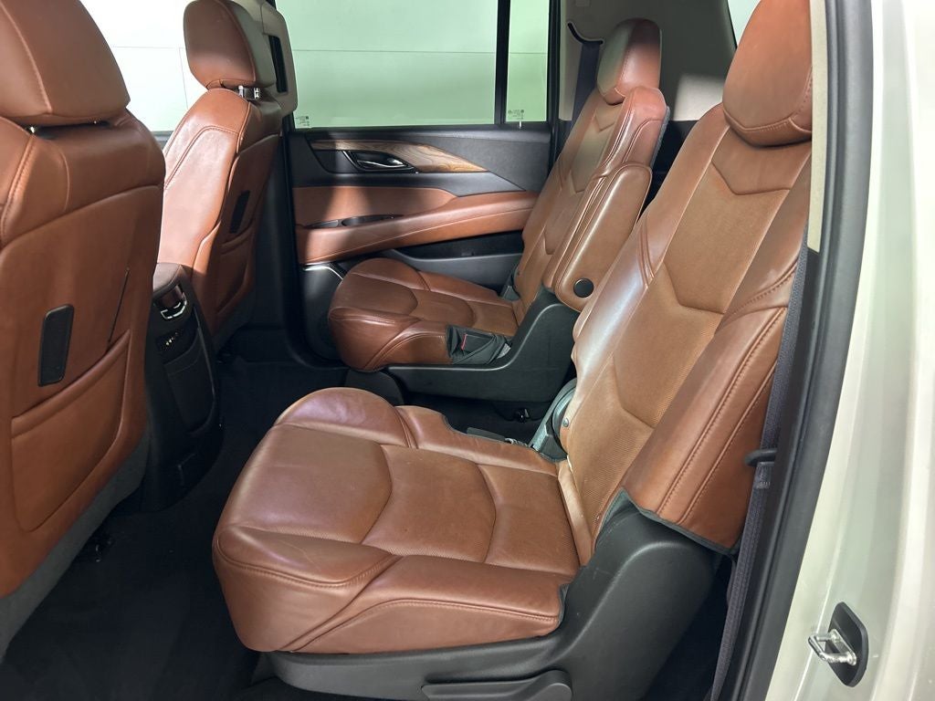 2015 Cadillac Escalade ESV Luxury