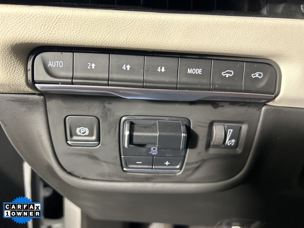 2025 Cadillac Escalade Sport