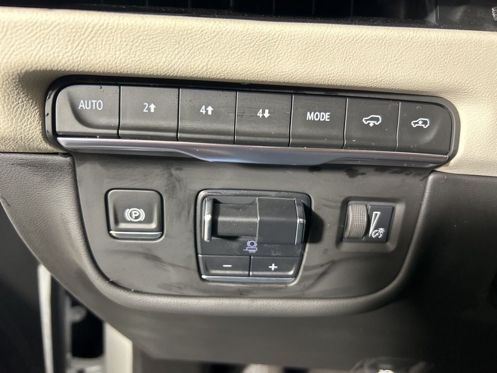 2025 Cadillac Escalade Sport