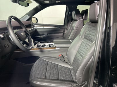 2025 Cadillac Escalade Sport Platinum