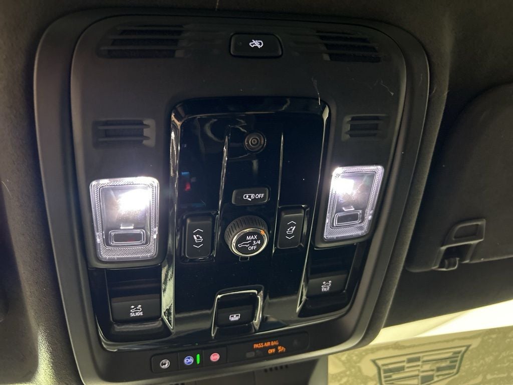 2025 Cadillac Escalade Sport Platinum