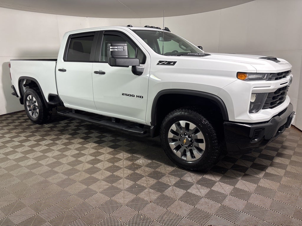 2024 Chevrolet Silverado 2500HD Custom