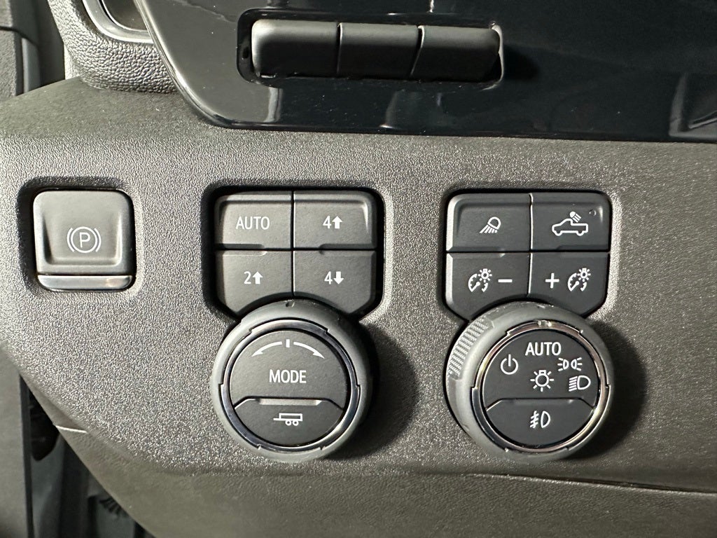 2024 Chevrolet Silverado 3500HD High Country