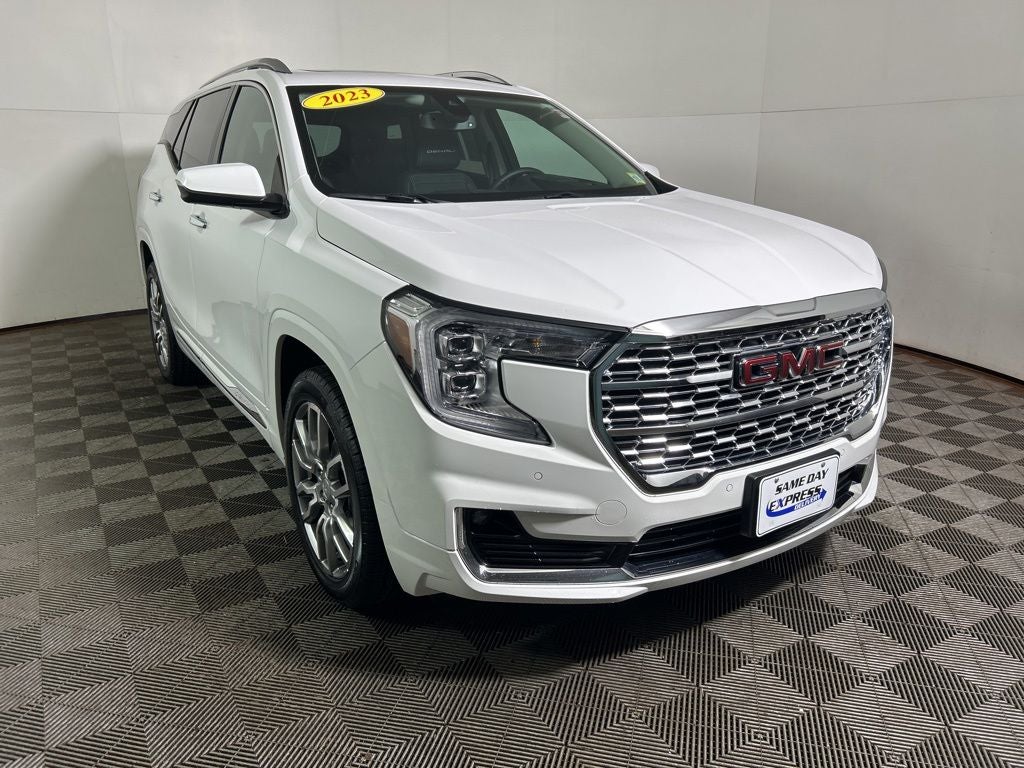 2023 GMC Terrain Denali