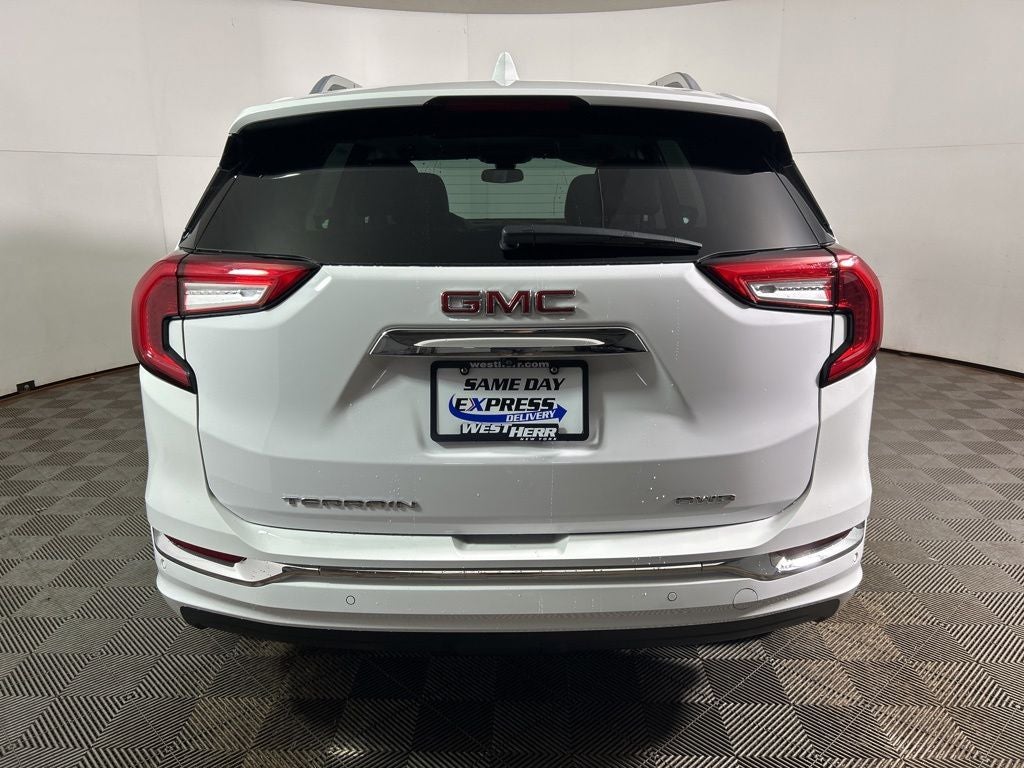 2023 GMC Terrain Denali