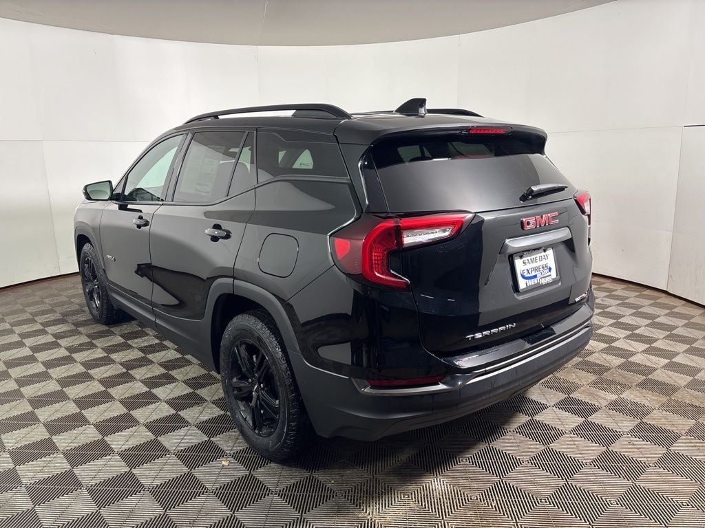 2023 GMC Terrain AT4