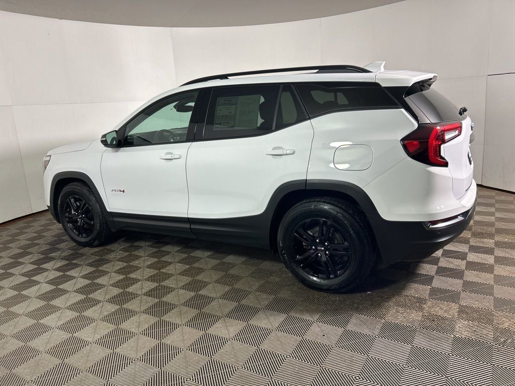 2022 GMC Terrain AT4