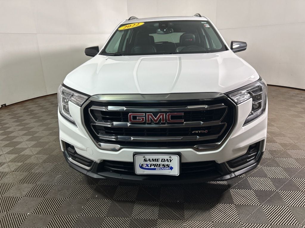 2022 GMC Terrain AT4