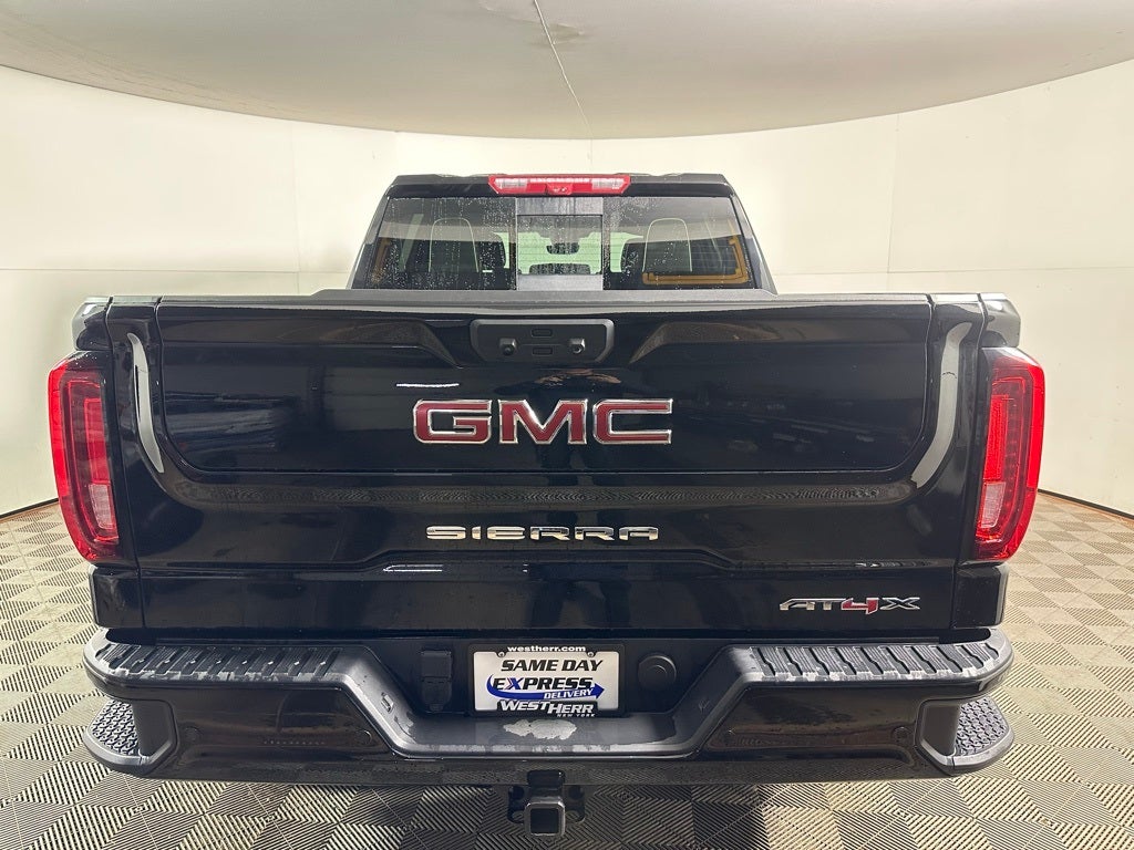 2025 GMC Sierra 1500 AT4X