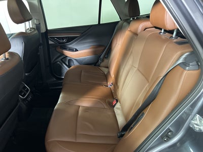 2022 Subaru Outback Touring XT