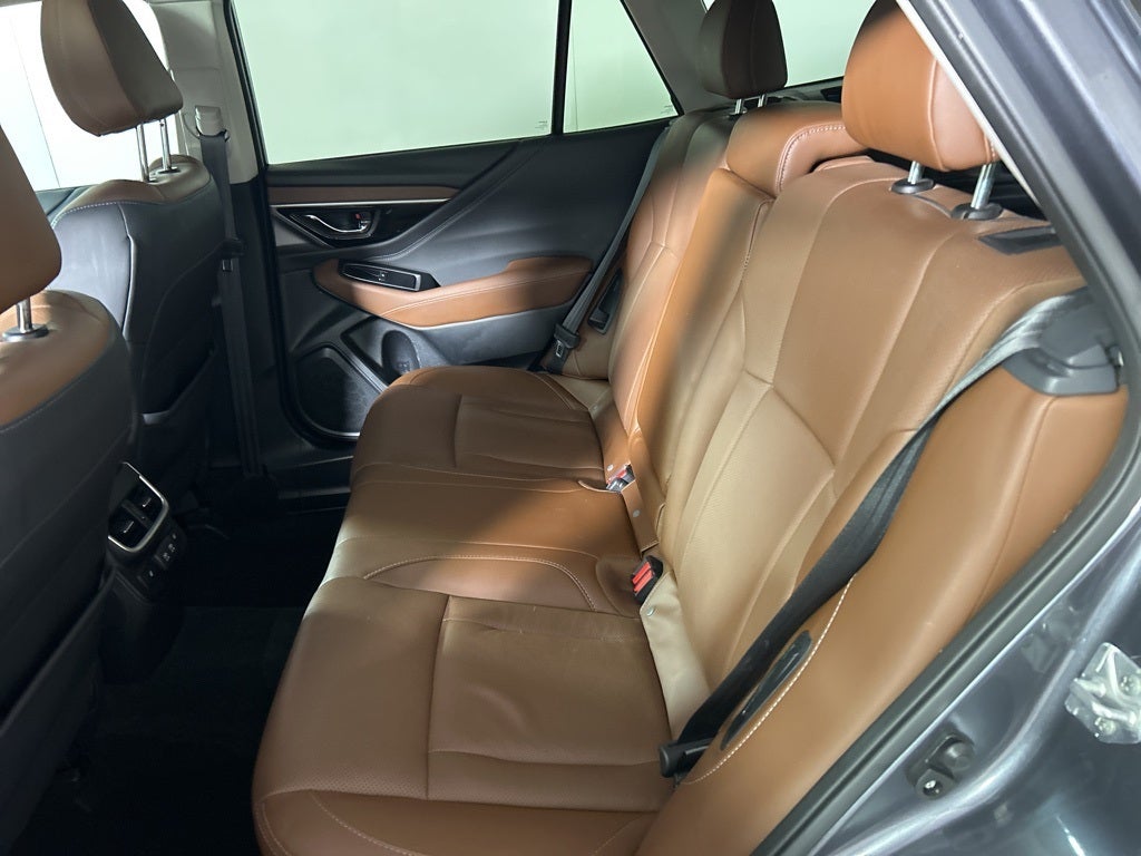 2022 Subaru Outback Touring XT