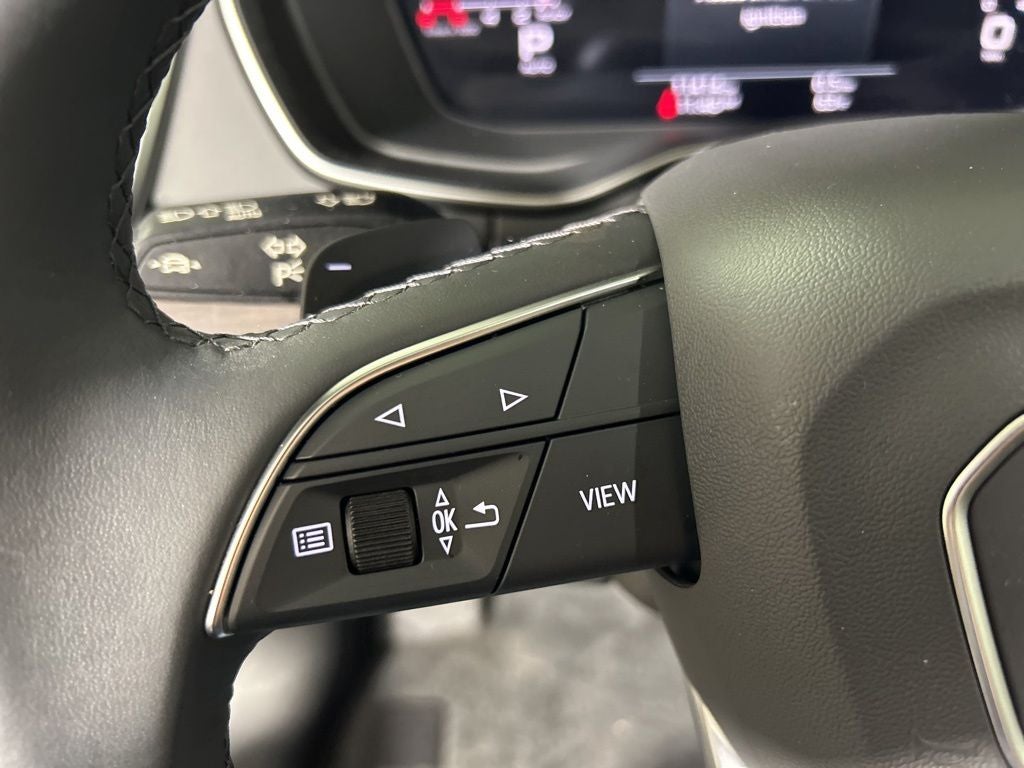 2025 Audi Q5 40 Premium quattro