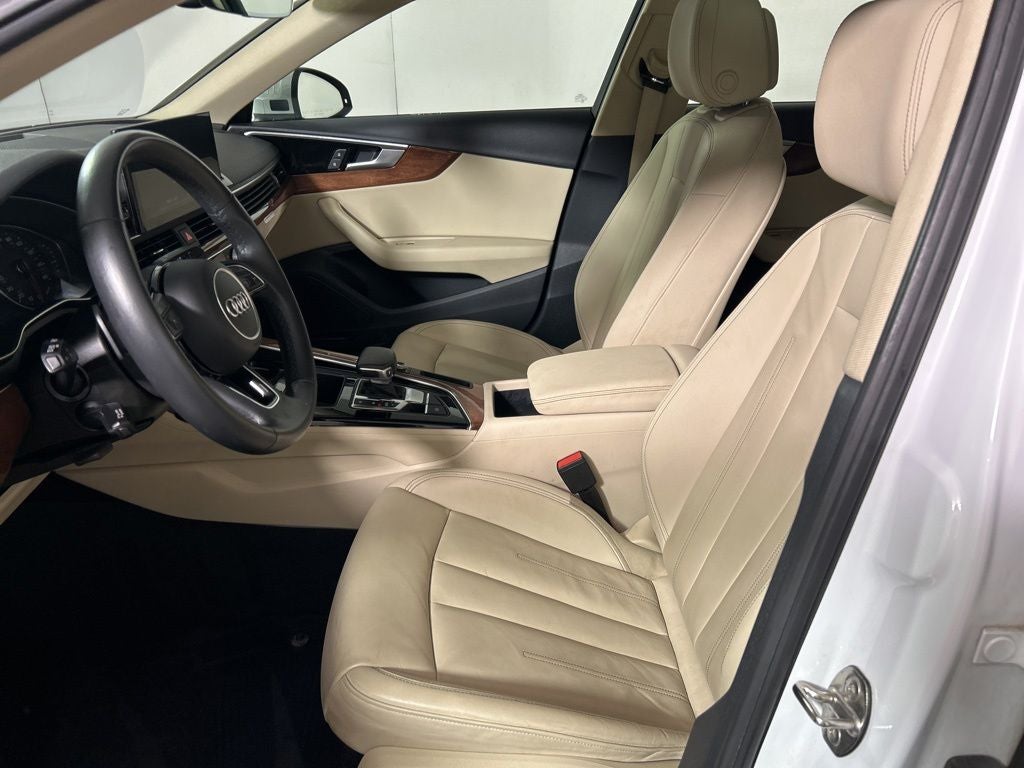 2022 Audi A4 40 Premium quattro