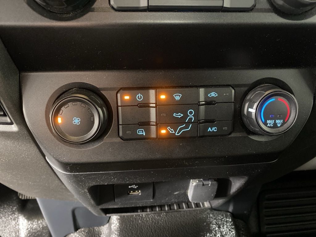 2022 Ford F-350SD XL