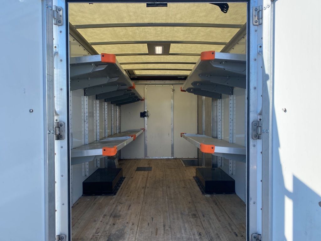 2022 Chevrolet Express 3500 Work Van Cutaway