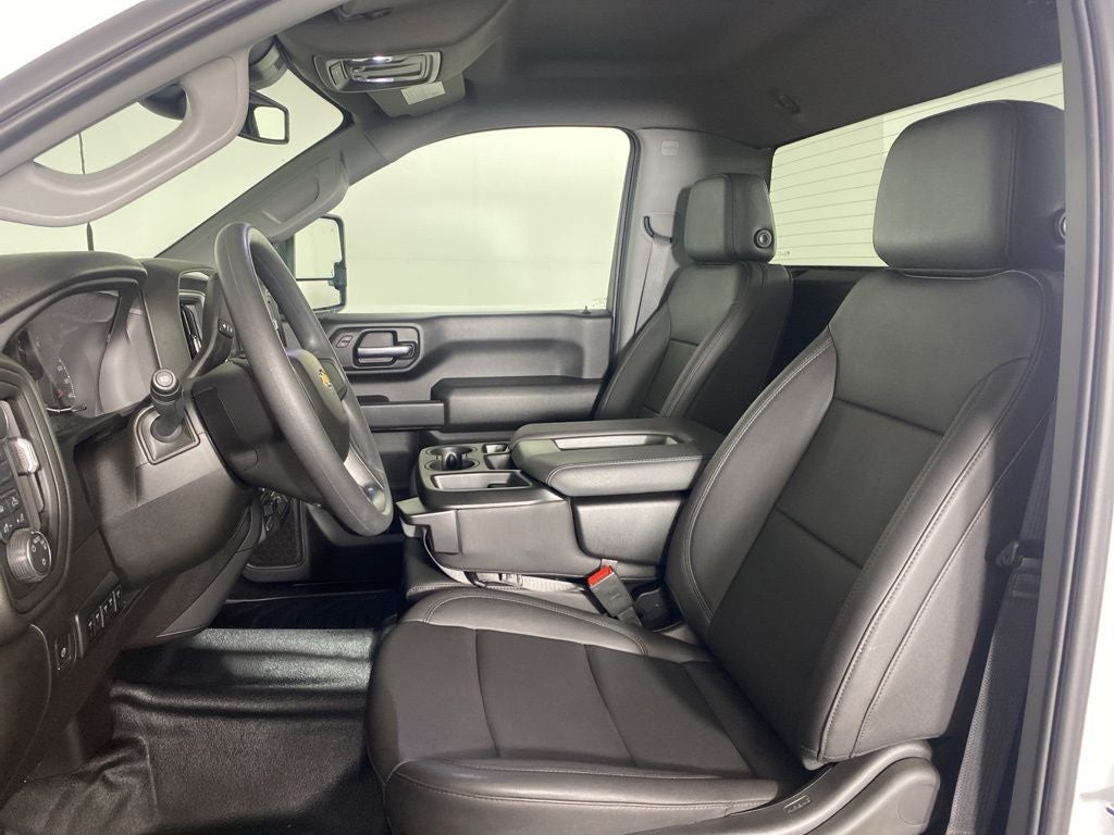 2025 Chevrolet Silverado 3500HD Work Truck