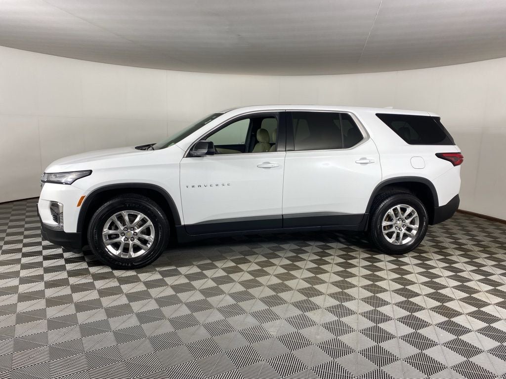 2023 Chevrolet Traverse LS