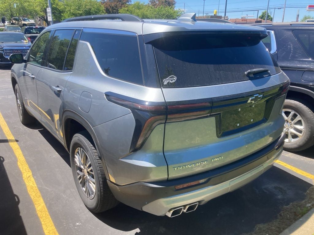 2025 Chevrolet Traverse LT 2LT