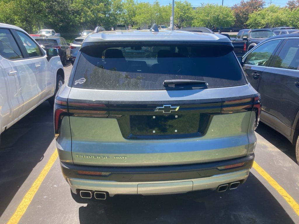 2025 Chevrolet Traverse LT 2LT
