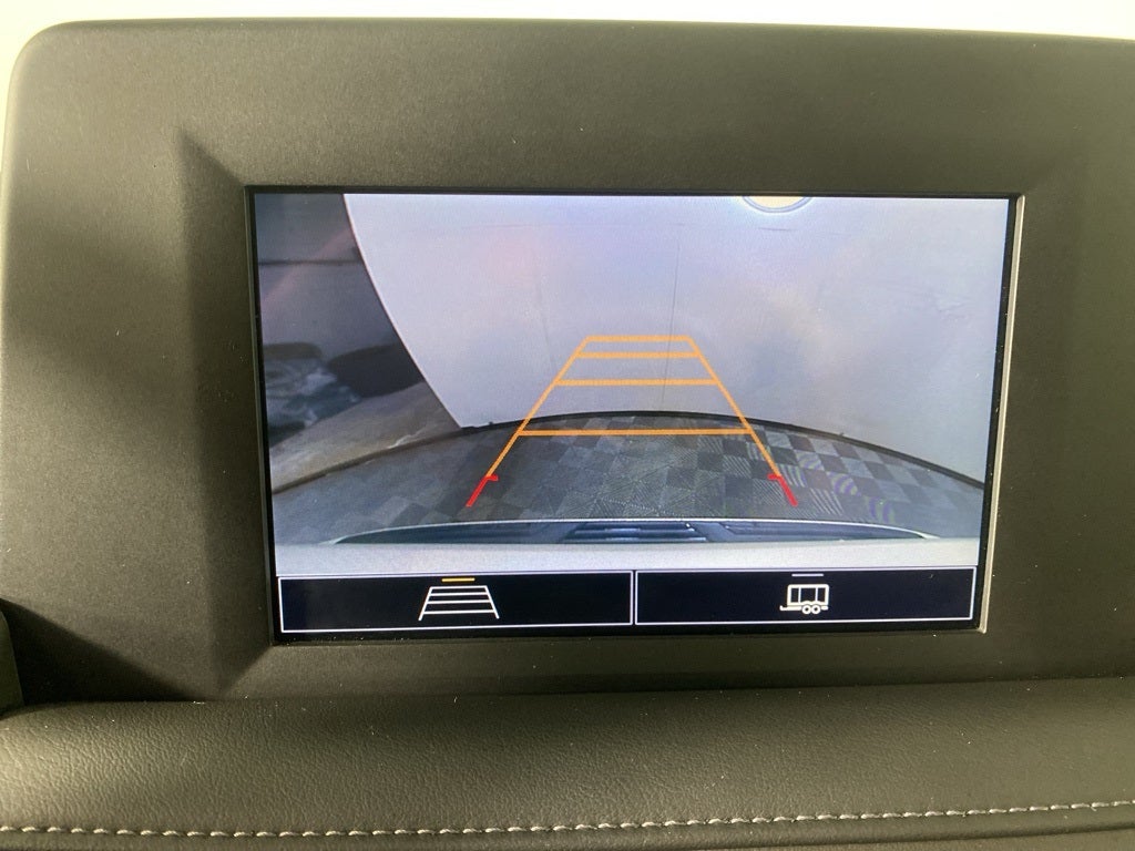 2024 Chevrolet Suburban LS