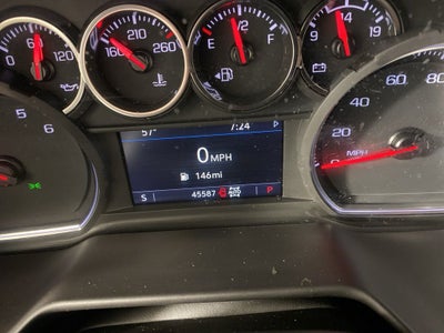 2024 Chevrolet Suburban LS