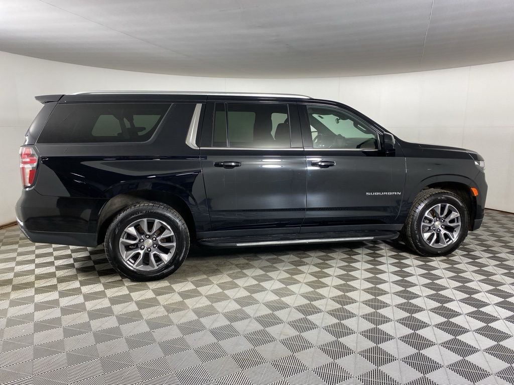 2024 Chevrolet Suburban LS