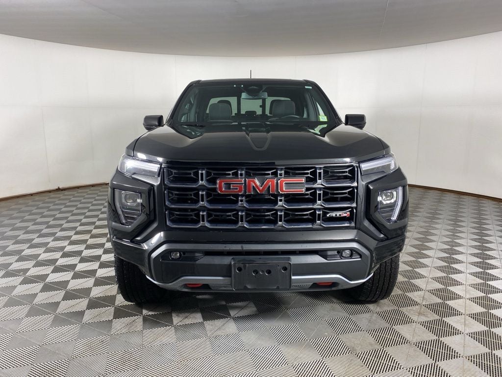 2024 GMC Canyon AT4