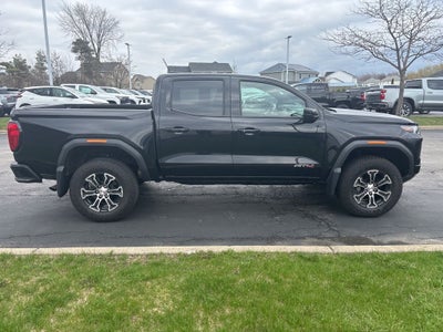 2024 GMC Canyon AT4