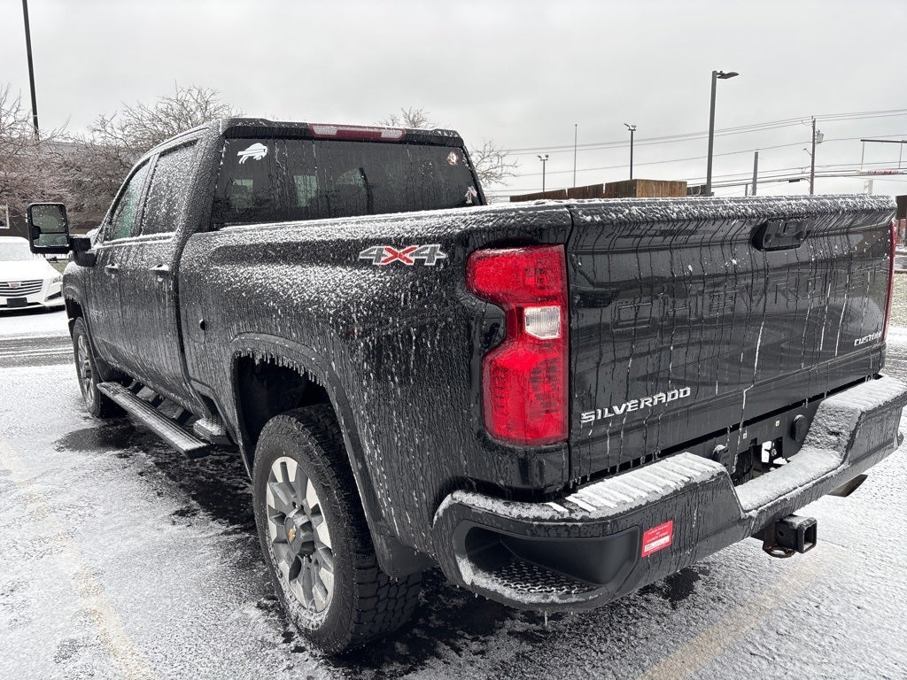 2022 Chevrolet Silverado 2500HD Custom