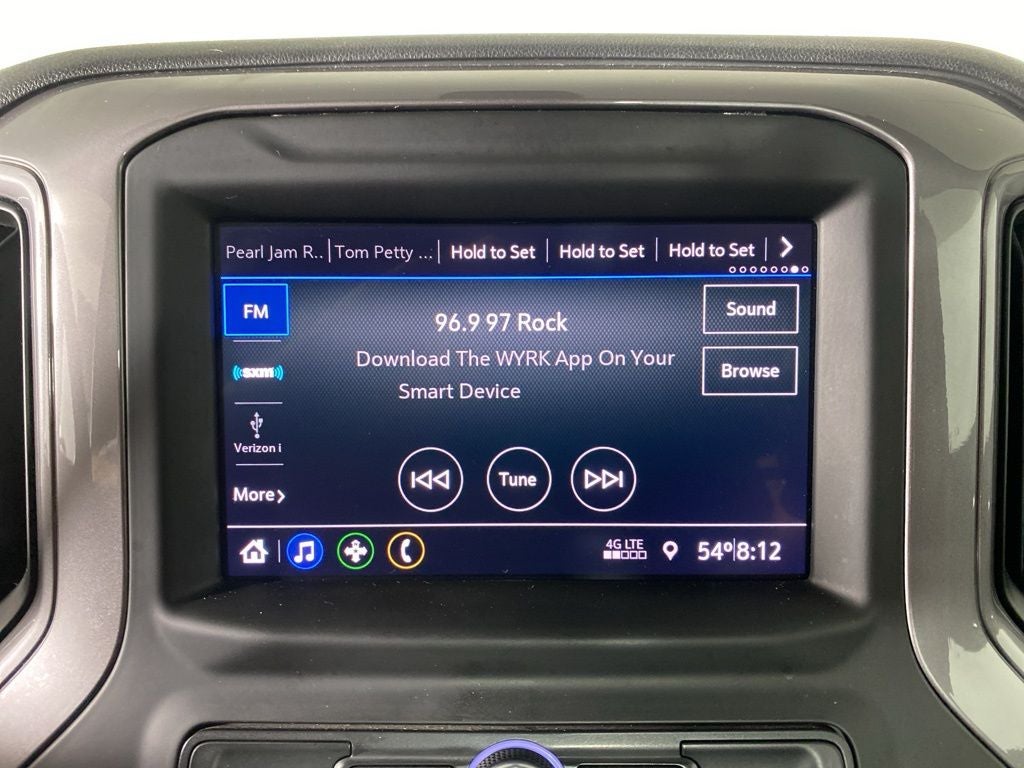 2020 Chevrolet Silverado 1500 Custom