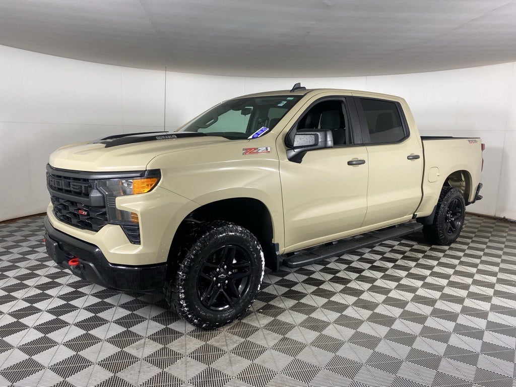 2022 Chevrolet Silverado 1500 Custom Trail Boss