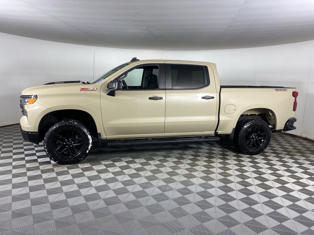 2022 Chevrolet Silverado 1500 Custom Trail Boss