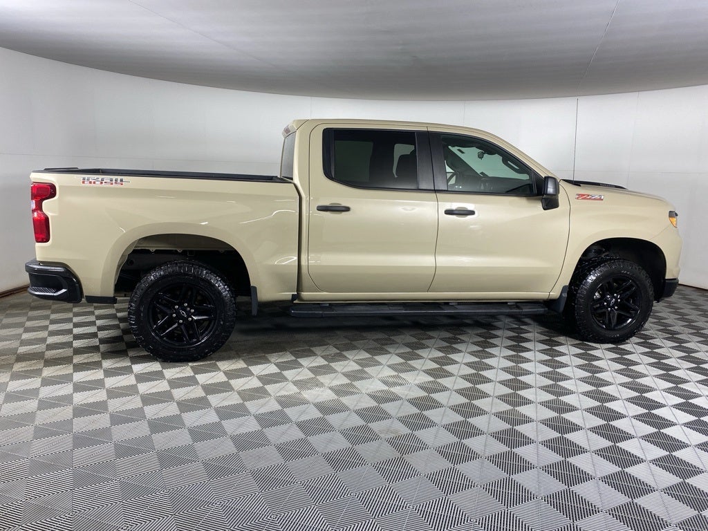 2022 Chevrolet Silverado 1500 Custom Trail Boss