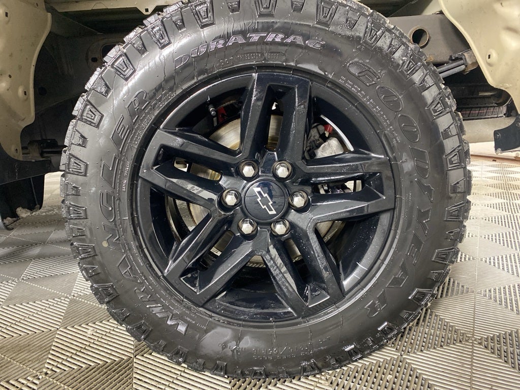 2022 Chevrolet Silverado 1500 Custom Trail Boss