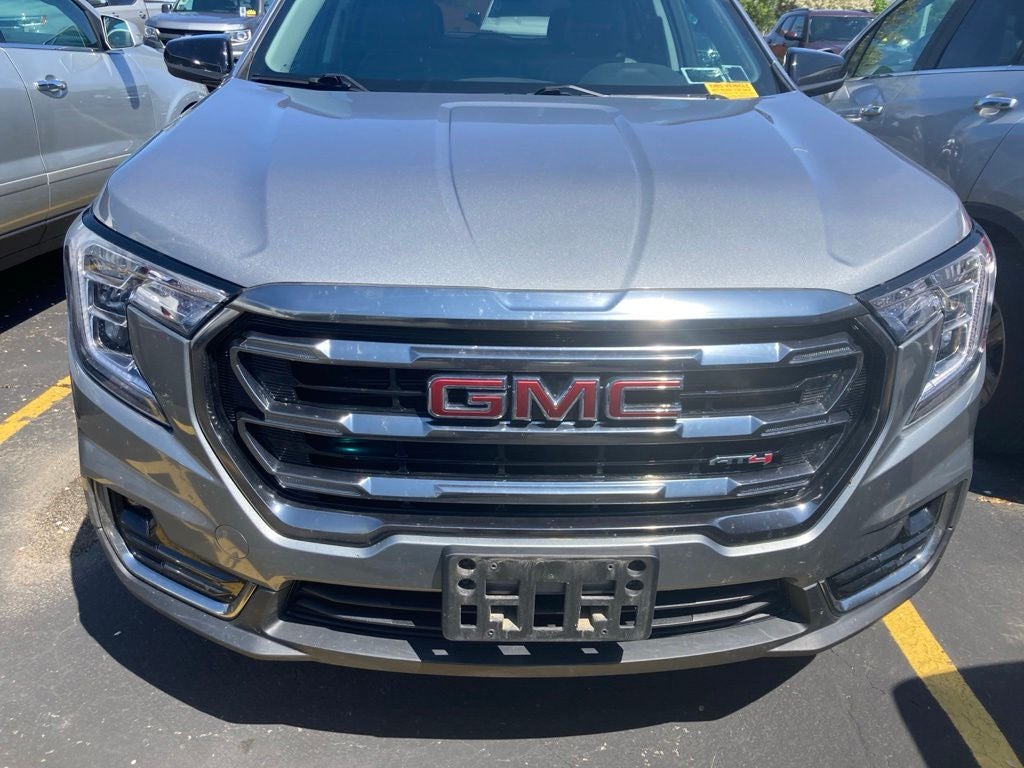 2023 GMC Terrain AT4