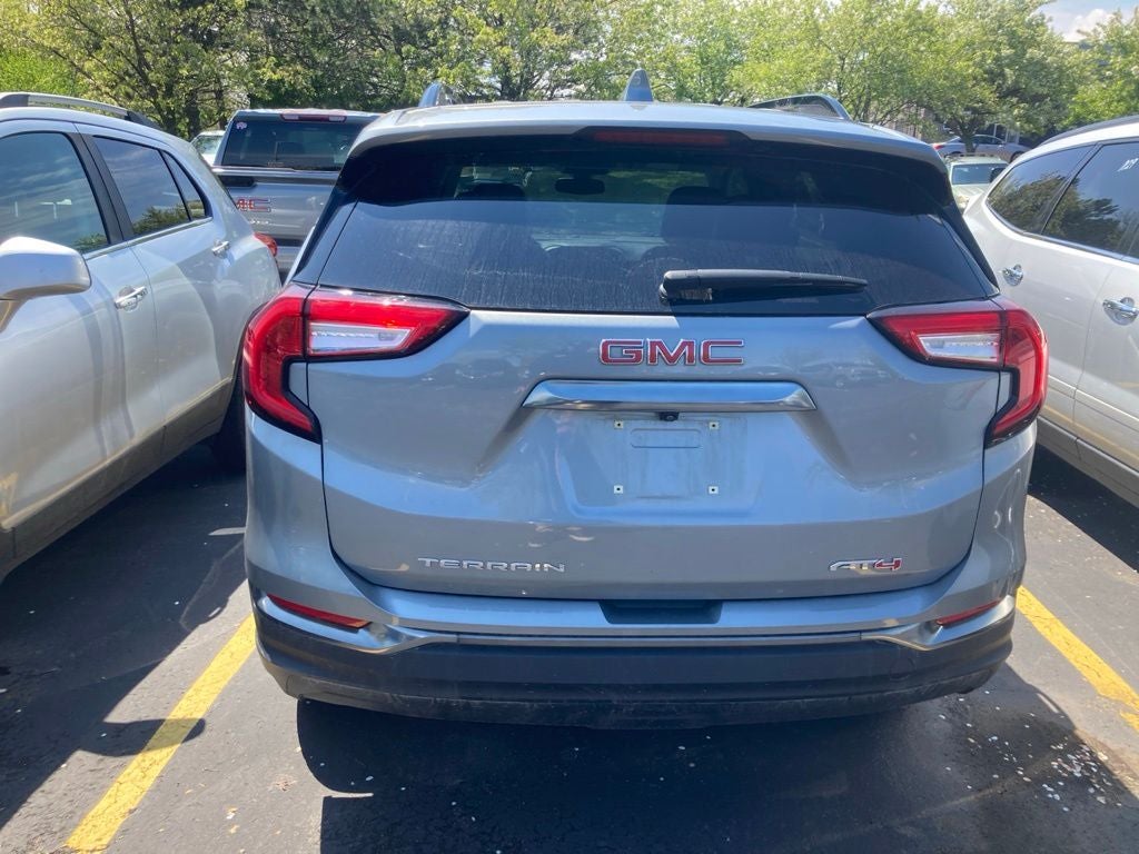 2023 GMC Terrain AT4