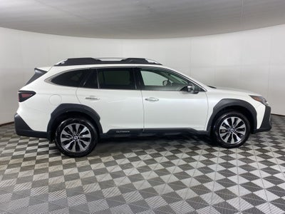 2025 Subaru Outback Touring XT