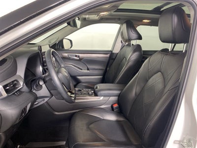 2023 Toyota Highlander Platinum