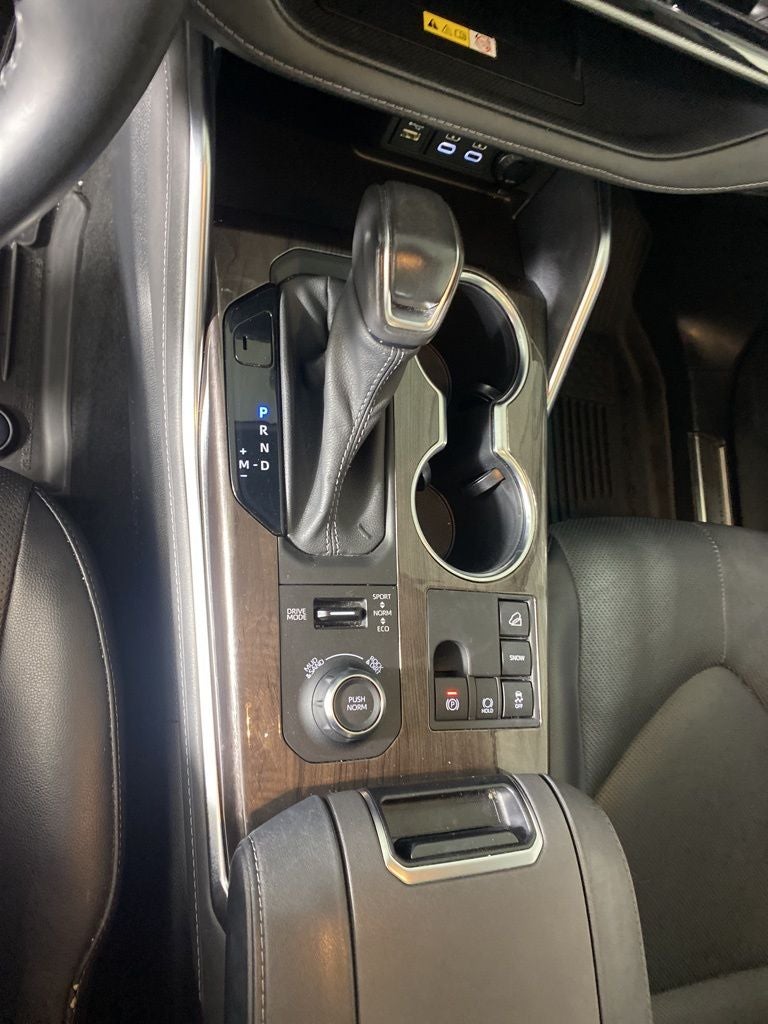 2023 Toyota Highlander Platinum