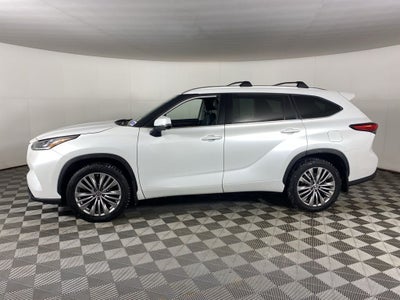 2023 Toyota Highlander Platinum