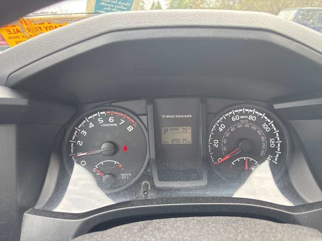 2016 Toyota Tacoma SR