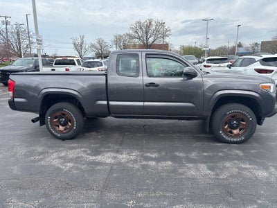 2016 Toyota Tacoma SR