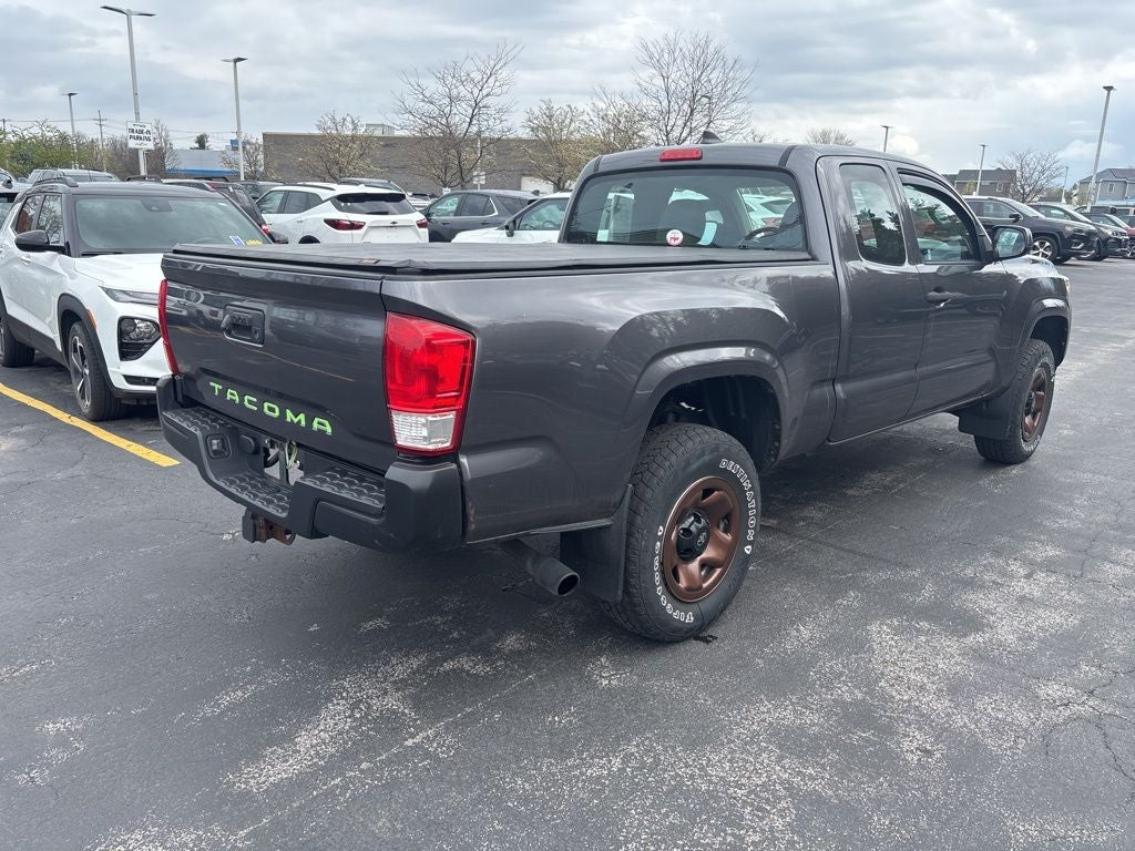 2016 Toyota Tacoma SR