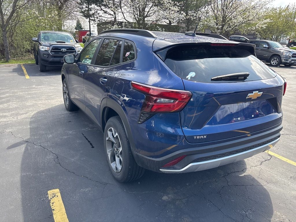 2024 Chevrolet Trax LT