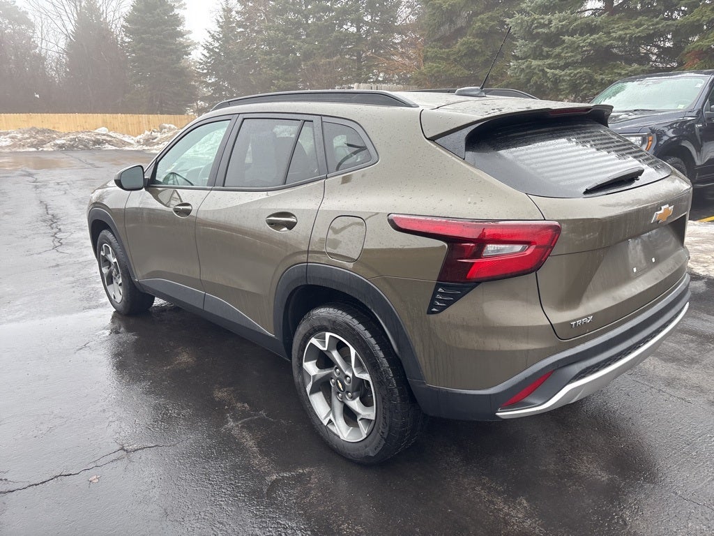 2024 Chevrolet Trax LT