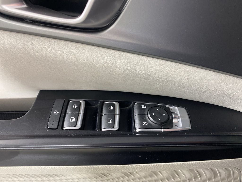 2022 Kia Carnival LXS
