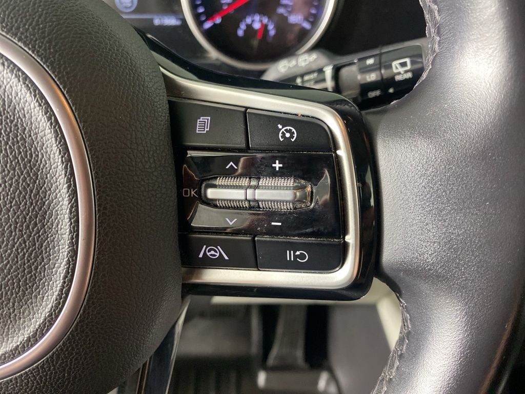 2022 Kia Carnival LXS