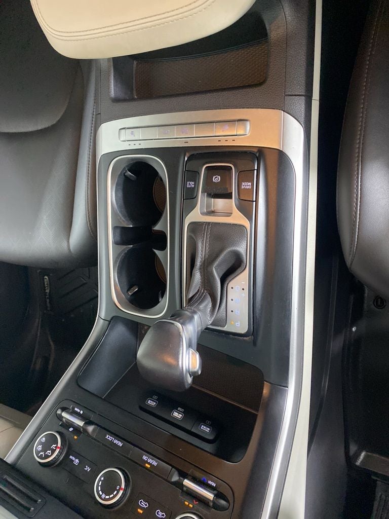 2022 Kia Carnival LXS